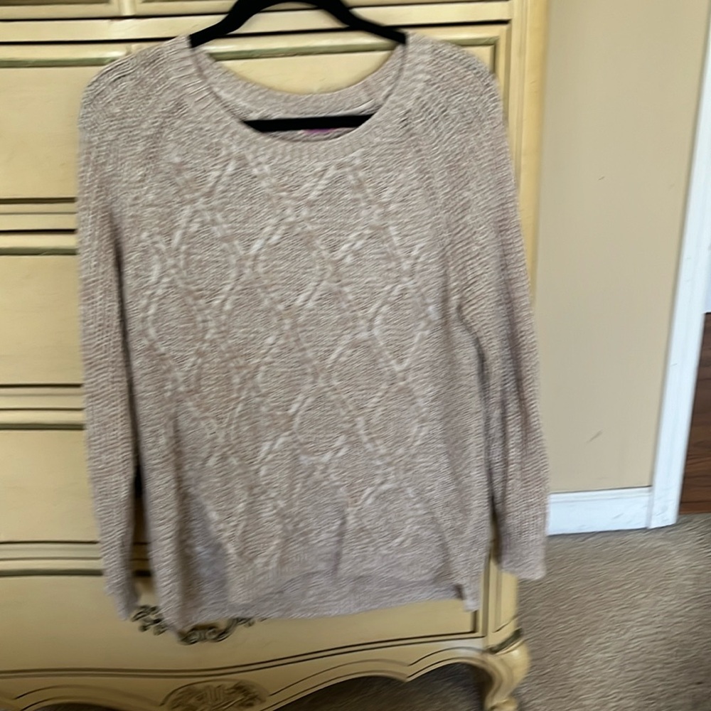Oatmeal Brown Large Faded Glory Sweater